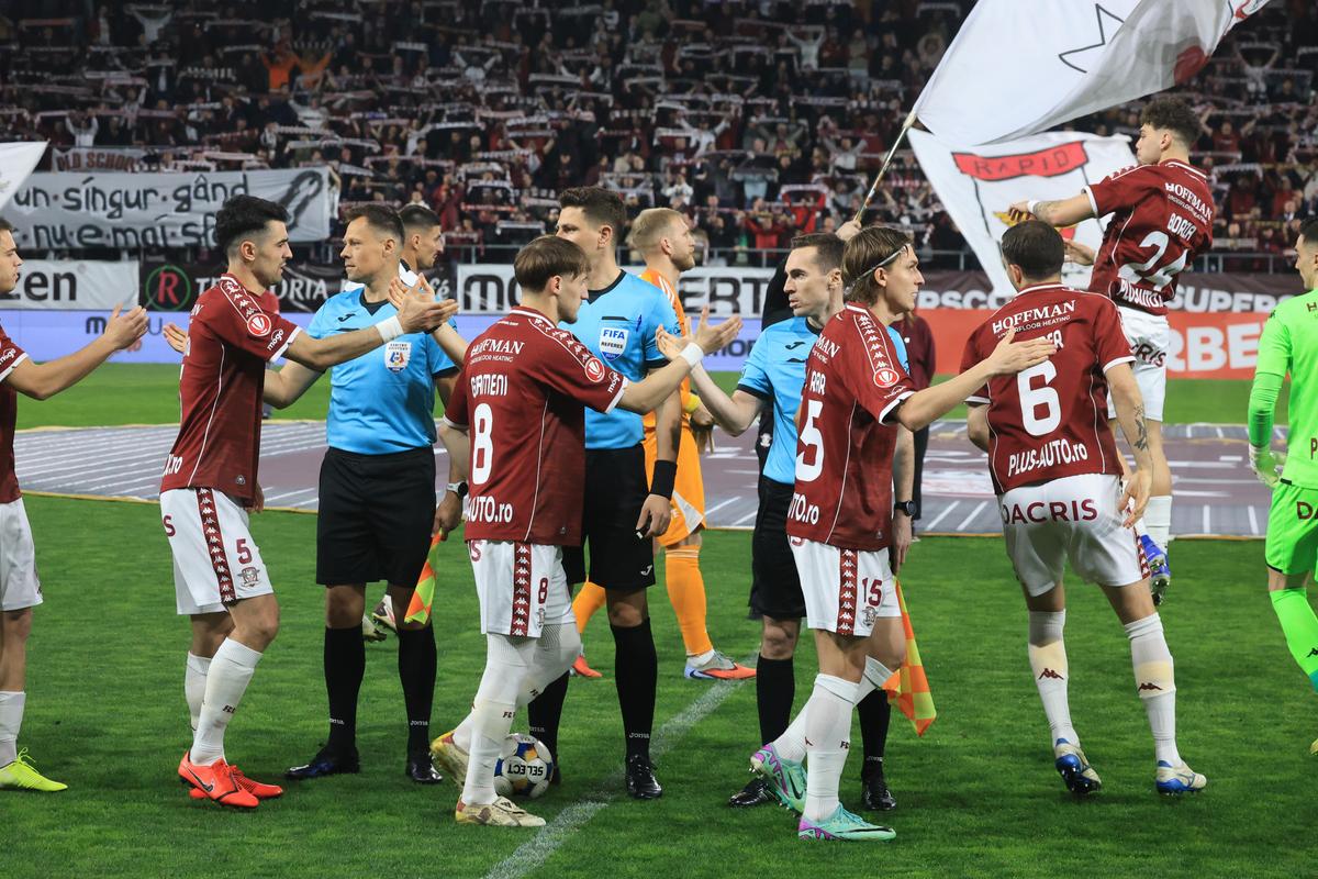 Rapid - U Cluj 1-2 » Plutind spre titlu: Mendy și Stanojev au făcut ce au vrut în Giulești!
