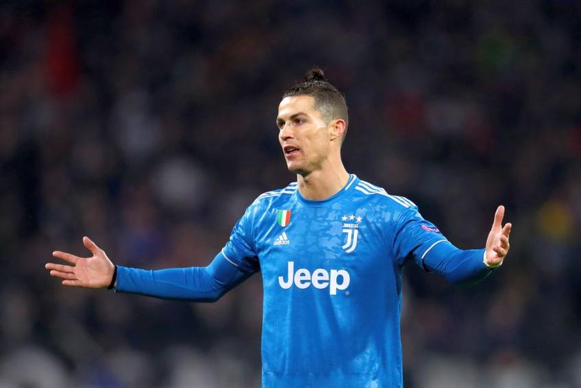 Cristiano Ronaldo se vede nevoit să stea în carantină două săptămâni înainte de a relua antrenamentele cu Juventus // sursă foto: Guliver/gettyimages