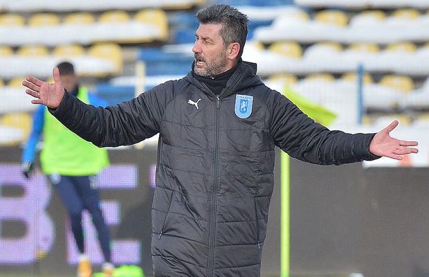 Ghinioanele se țint lanț de olteni! Ouzounidis, forțat să improvizeze în Sepsi - Craiova: încă un fotbalist important s-a accidentat