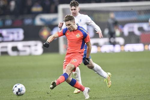 Darius Olaru, în Farul - FCSB // foto: Cristi Preda