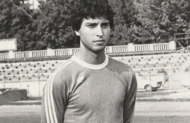 A murit încă un fotbalist român medaliat la Mondiale » Fostul campion cu Dinamo avea doar 59 de ani!