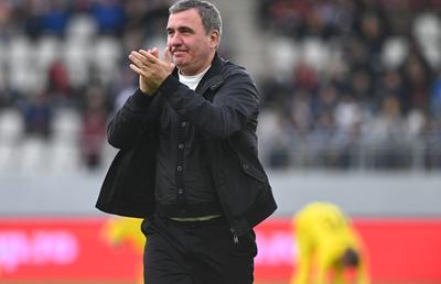 Remarcatul lui Gică Hagi la „Gala Mihai Neșu”: „E un profesor, are toată stima mea”