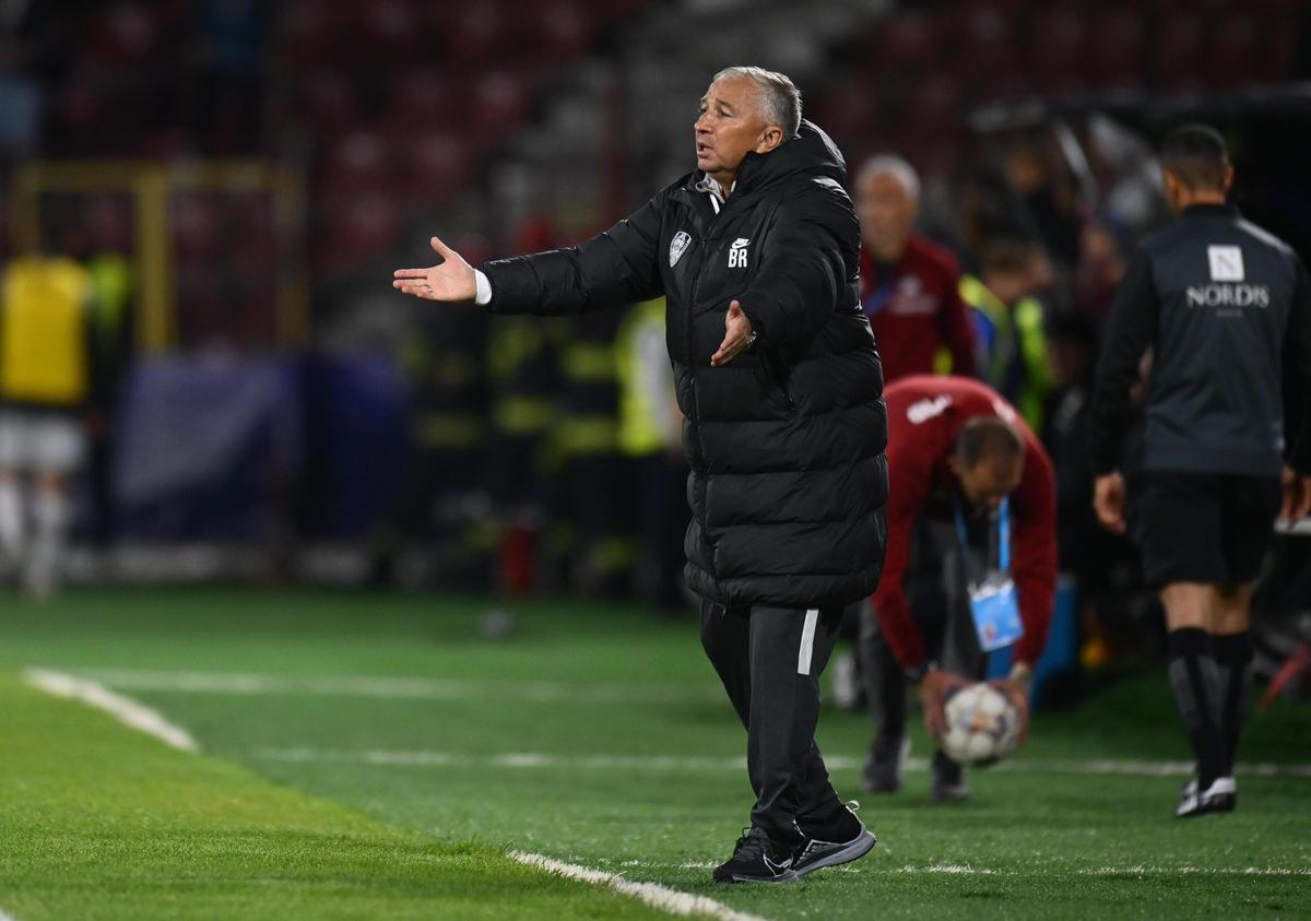 Dan Petrescu, detalii despre planul de la CFR Cluj: „Orice jucător este de vânzare!”