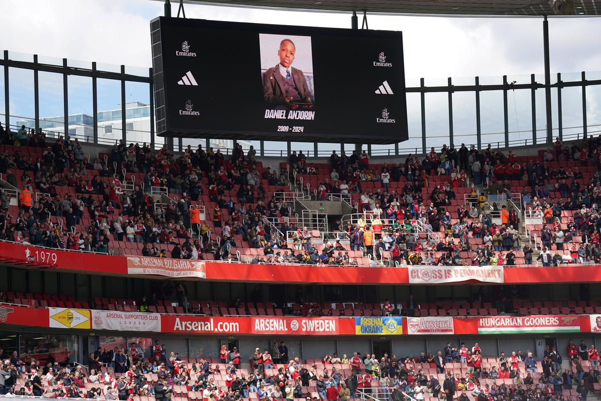 Moment de reculegere în memoria lui Daniel, la Arsenal - Bournemouth