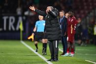 Primul meci, primul cartonaș » Criză de nervi a lui Dan Petrescu la CFR Cluj - Rapid