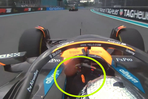 Lando Norris i-a arătat degetul mijlociu lui Max Verstappen. Foto: X