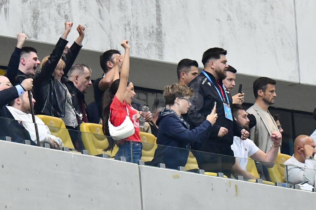 Gigi Becali s-a luat de doi jucători după FCSB - Dinamo: „A dormit pe teren! Voiam să-l scot la pauză”