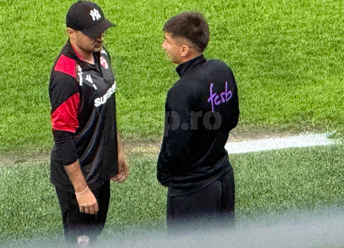 Alexandru Musi, la șuetă cu dinamoviștii, înaintea derby-ului de pe Arena Națională