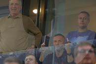 Dezlănțuit și vulgar! Mihai Stoica, gesturi obscene cu mătăniile la mână, imediat după FCSB - Dinamo!