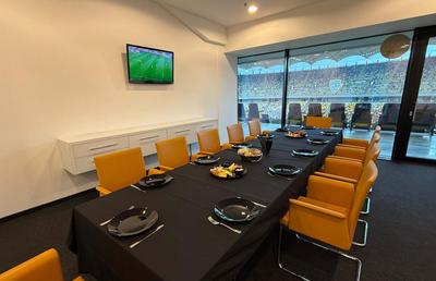 Ce meniu au primit fanii care au plătit 1.000 de lei la FCSB - Dinamo