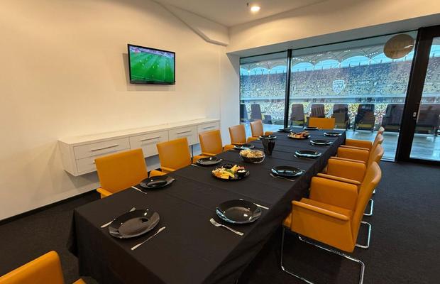 Ce meniu au primit fanii care au plătit 1.000 de lei la FCSB - Dinamo