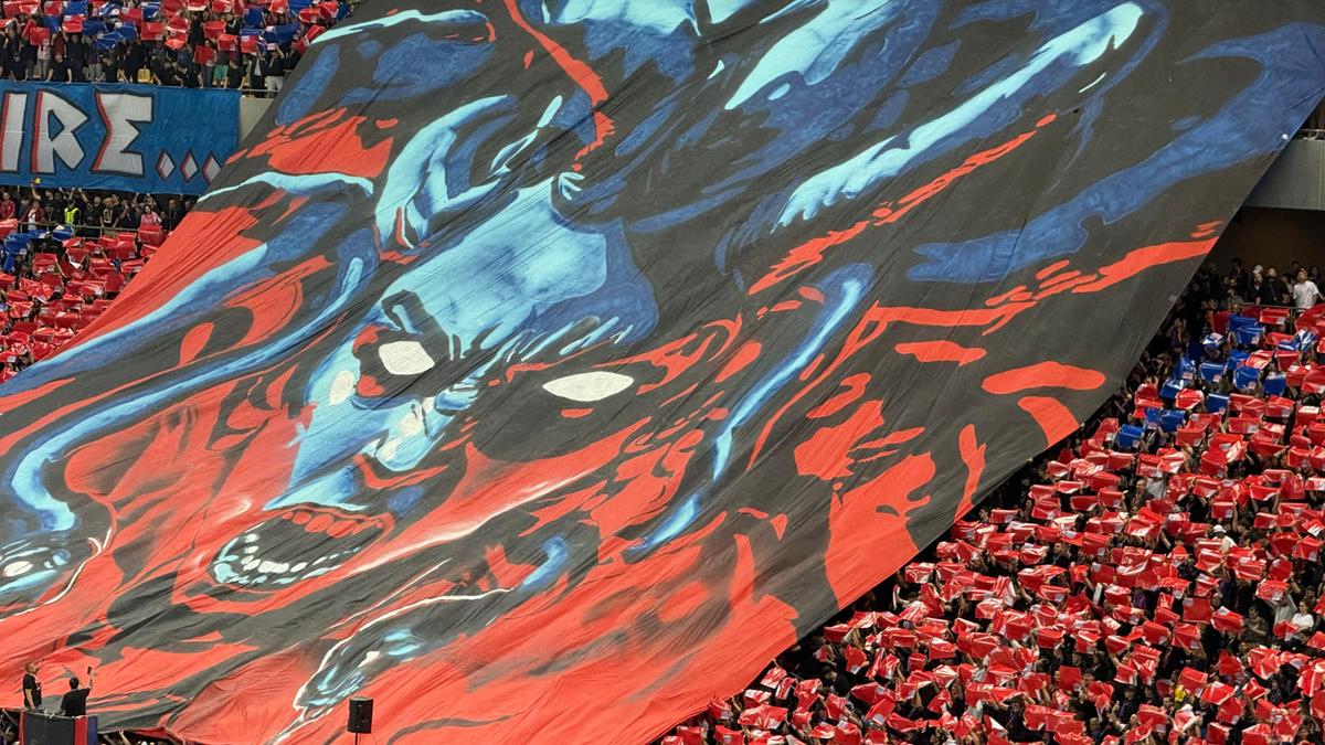 Scenografii în FCSB - Dinamo