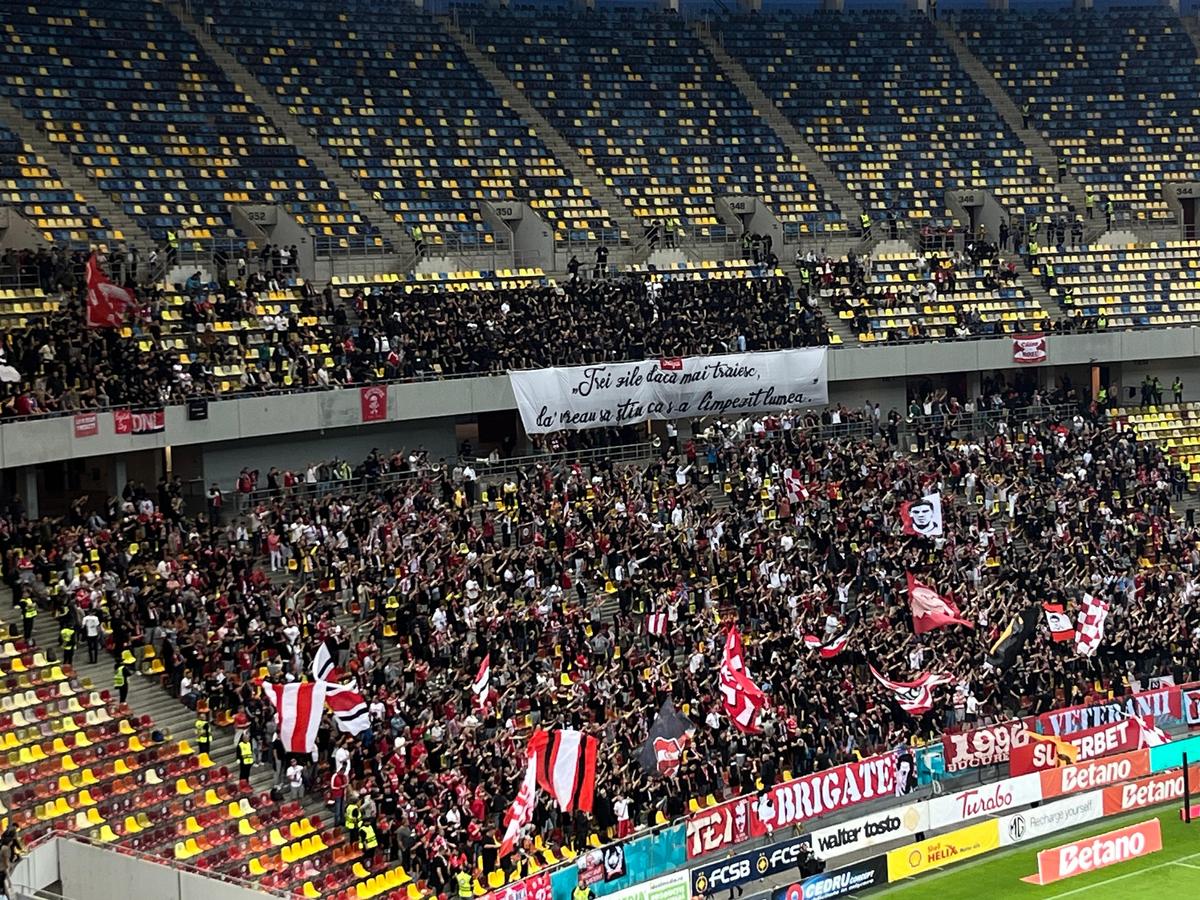 Scenografii în FCSB - Dinamo