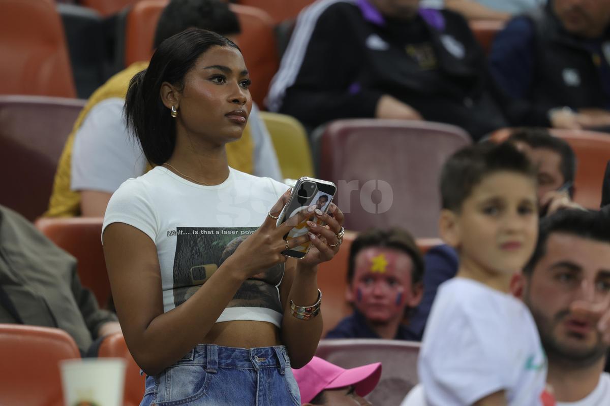 Soția lui Ngezana, pe Arena Națională la derby-ul dintre FCSB - Dinamo