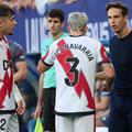 Andrei Rațiu (stânga), Pep Chavarria (centru) și Inigo Perez (dreapta) / Foto: Imago Images