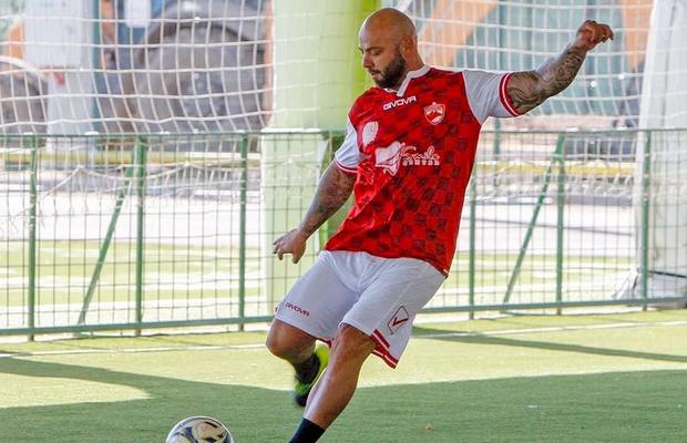 „Mi se pare o mâzgălitură!” » Nici Giani Kiriță nu îmbrățișează noua siglă a lui Dinamo: „Ce caută aia acolo?”