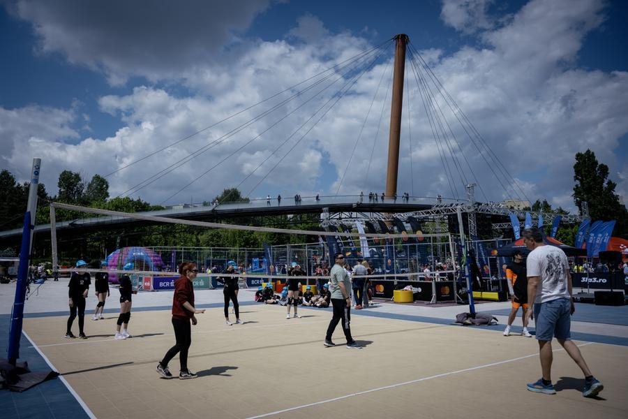Weekend de adrenalină în București! » Sport Arena Streetball transformă cel mai mare parc din Sectorul 6