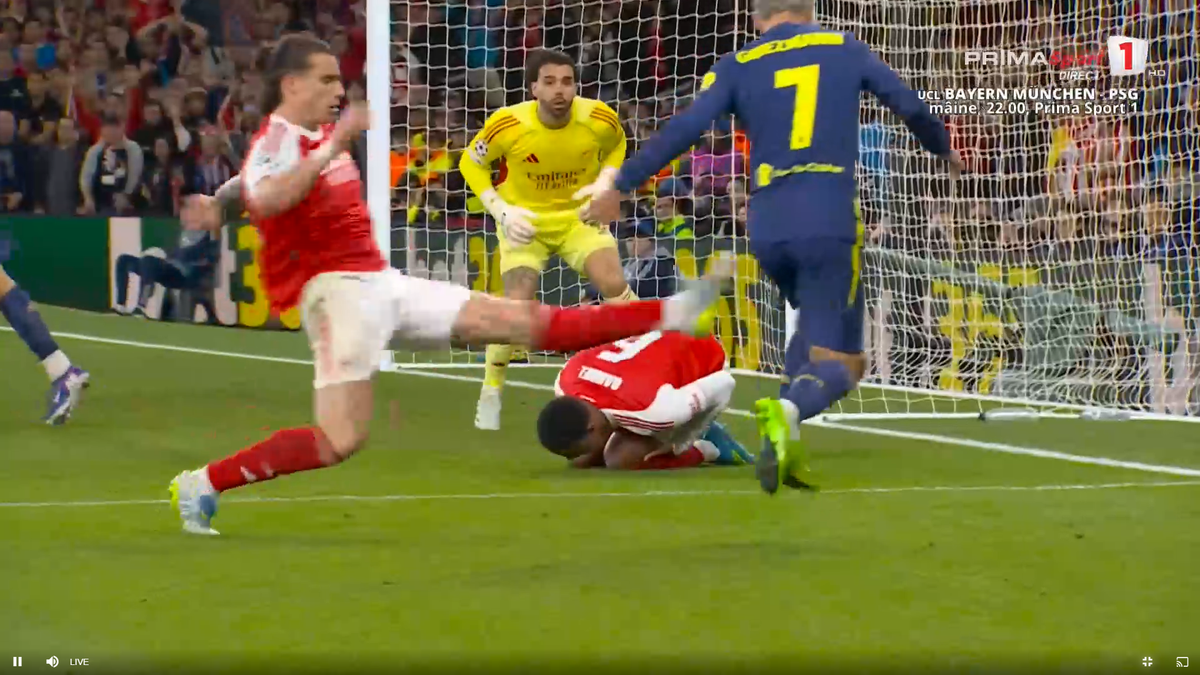 Penalty nedat Arsenal - Atletico