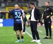 Tatăl vedetei lui Chivu la Inter e vânzător de fructe și are o relație aparte cu fiul lui: „La noi e lege!”