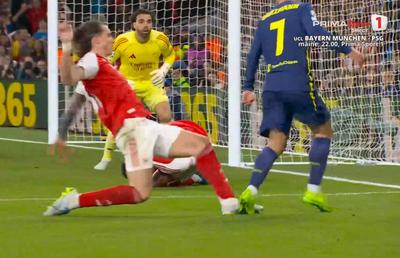 Spaniolii au răbufnit după cea mai controversată fază din semifinala Arsenal - Atletico Madrid: „Faultul este evident”