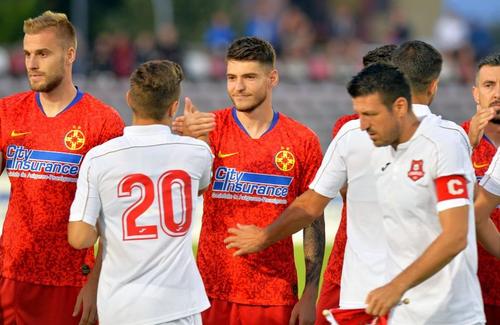 Claudiu Belu nu a rezistat decât 9 meciuri la FCSB