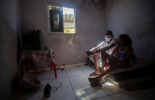 „Țara e condamnată la o tragedie istorică din cauza răspunsului președintelui la coronavirus” » Mesaj puternic în ziua în care Brazilia a ajuns pe 3 la numărul de morți