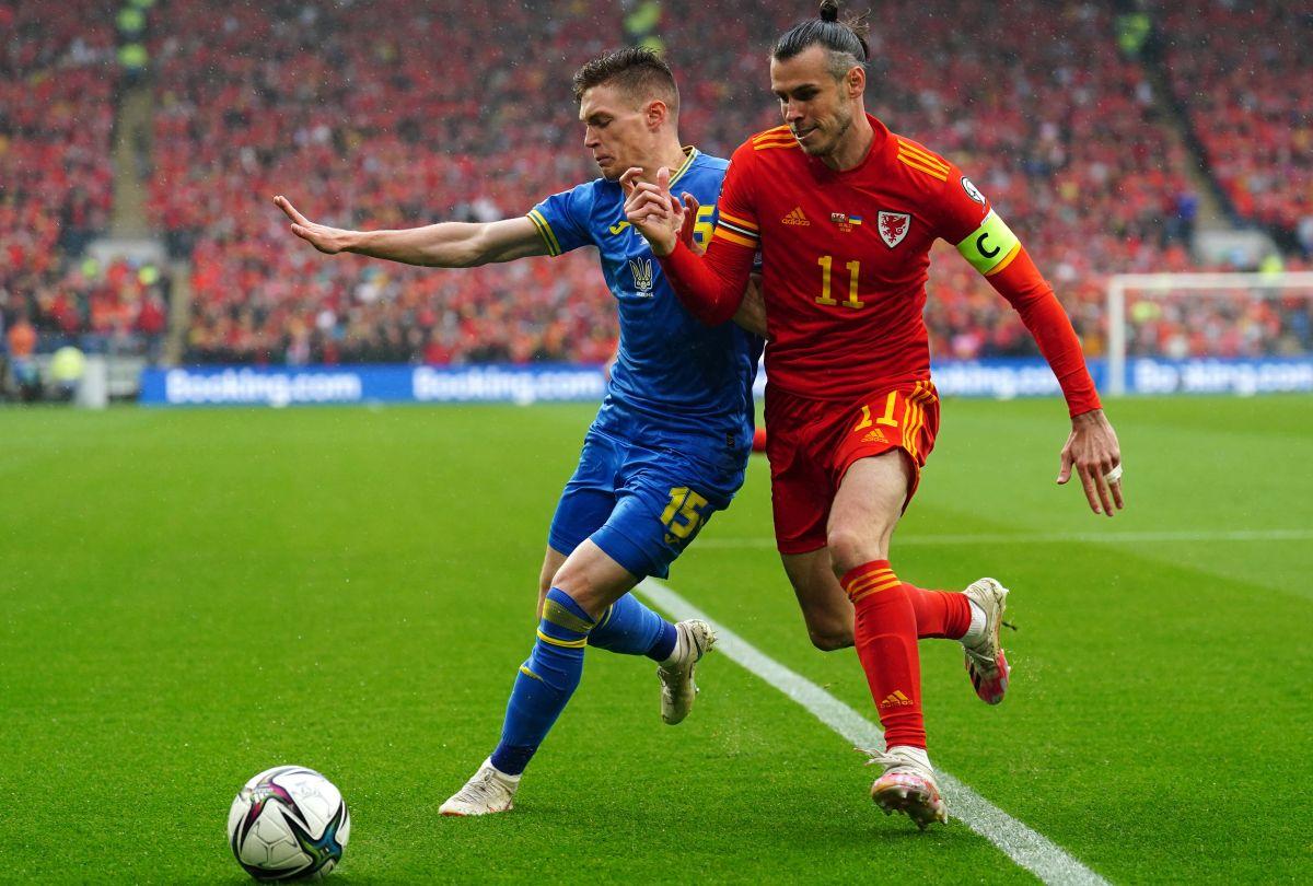 Căpitanul a rupt inima Ucrainei » Autogolul lui Yarmolenko a trimis-o pe Țara Galilor la Mondial, în ploaia torențială de la Cardiff