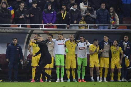 Naționala României și Edward Iordănescu/ Foto: Imago
