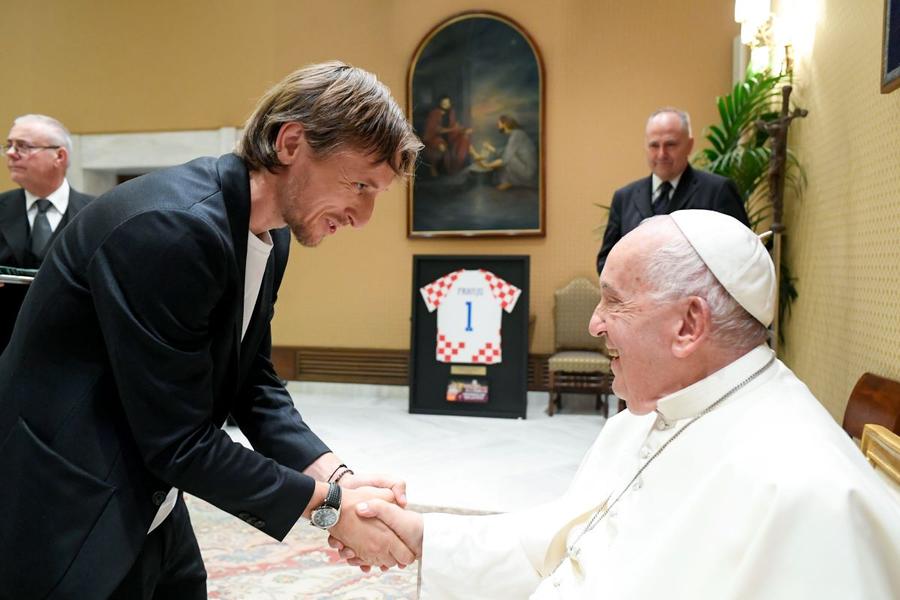 Cine va fi noul papă, după moartea Papei Francisc? Numele importante și cum arată cotele
