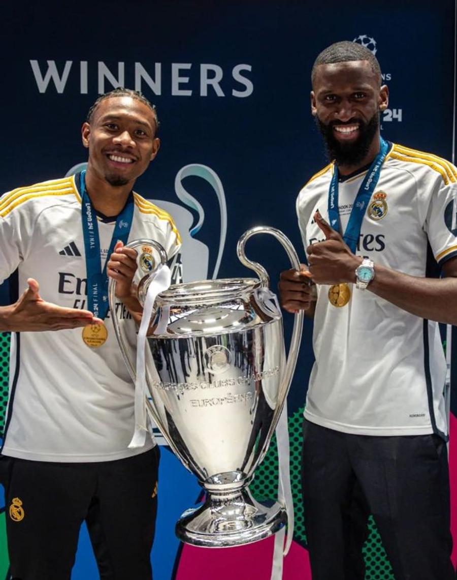 Rudiger, dreapta / FOTO: Instagram Un star al Realului a purtat pe Wembley un ceas de 31 de ori mai scump decât valoarea trofeului Ligii Campionilor
