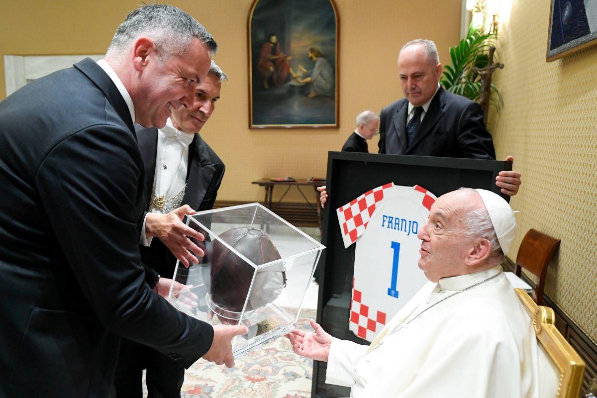 Fotbaliștii croați în vizită la Vatican