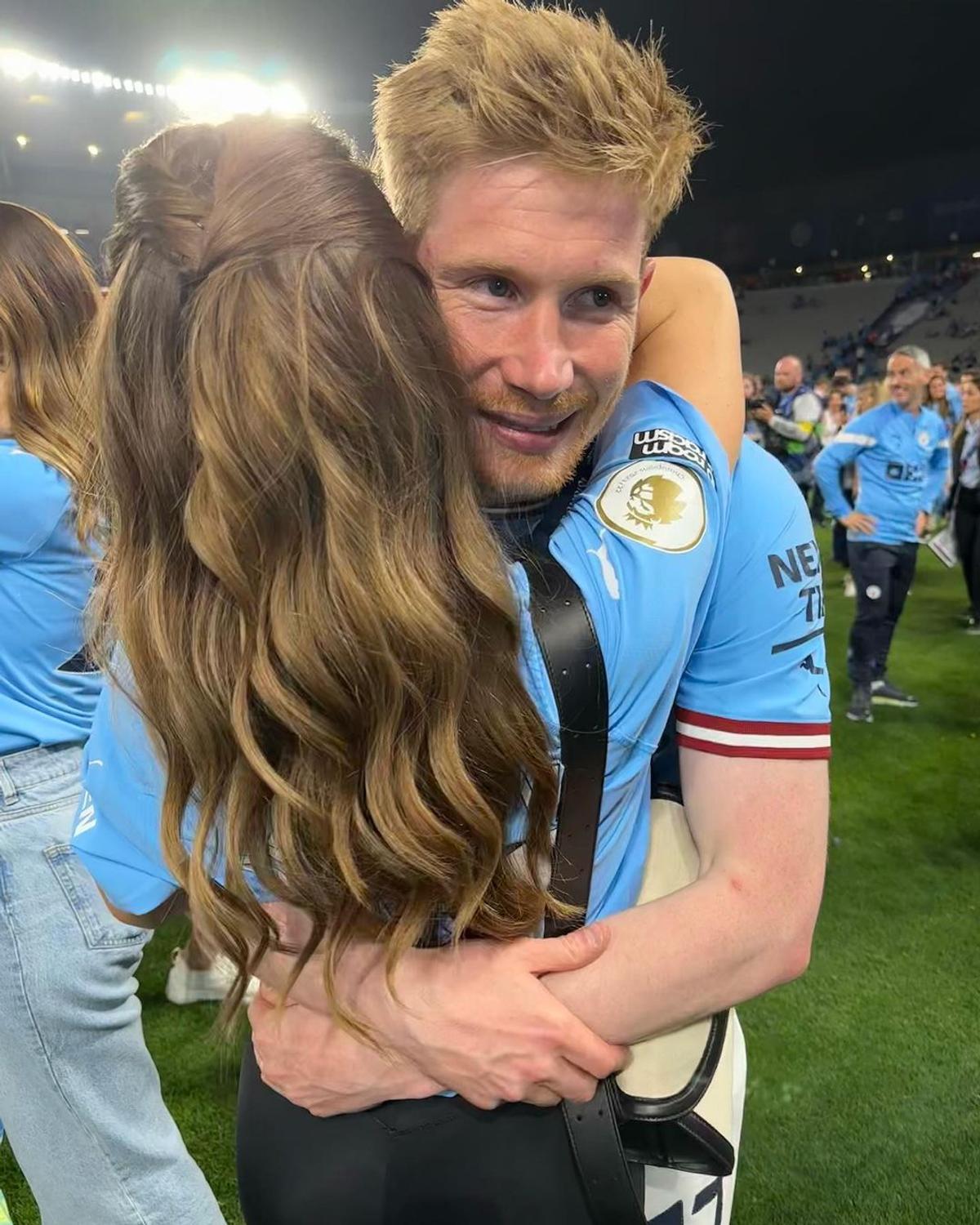 Indiciul că transferul e aproape făcut » Soția lui De Bruyne caută deja vilă în oraș