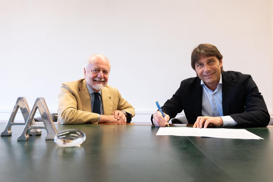 Antonio Conte, prezentat la noua echipă » Un sfert de miliard pentru achiziții