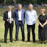 Momentul anunțului proiectului dedicat primului velodrom acoperit din România / Foto: Federația Română de Ciclism (Facebook)