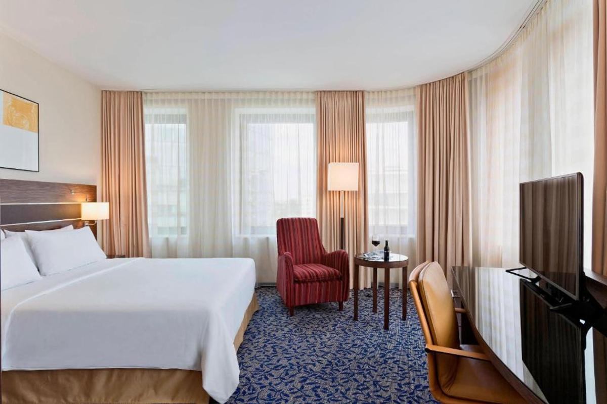 Courtyard by Marriott, hotelul unde vor fi cazați „tricolorii”, înainte de Austria - România
