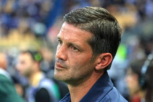Jurnaliștii de casă ai Parmei îi bat obrazul lui Cristi Chivu. Foto: Imago Images