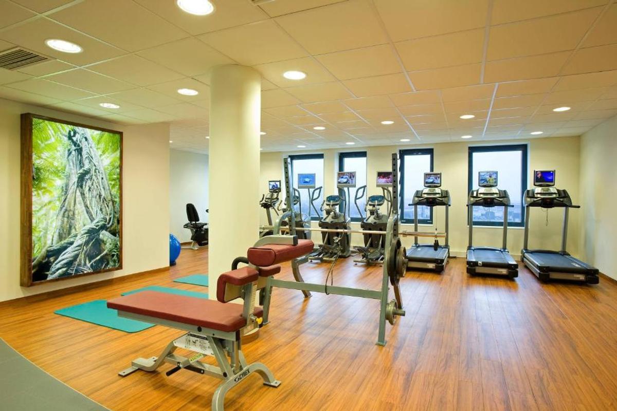 Courtyard by Marriott, hotelul unde vor fi cazați „tricolorii”, înainte de Austria - România