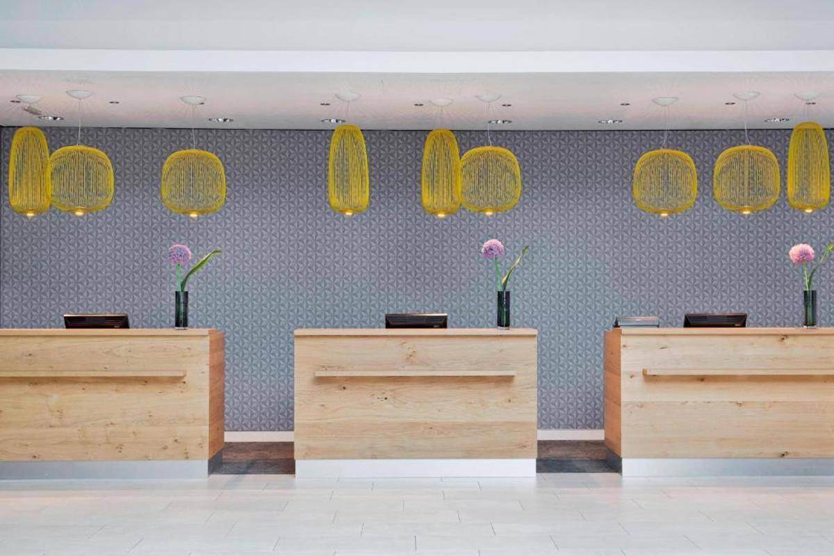 Courtyard by Marriott, hotelul unde vor fi cazați „tricolorii”, înainte de Austria - România