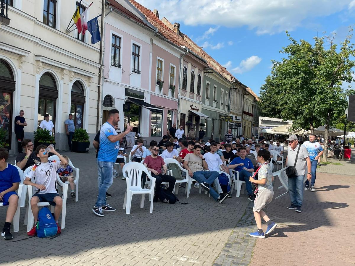 Au sărbătorit în stradă promovarea echipei în Liga 2! Imagini superbe în ziua „barajelor”