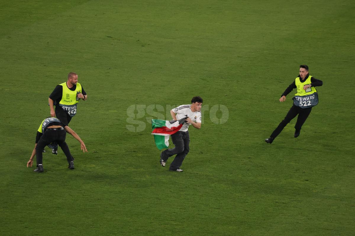 Imaginile pe care UEFA le-ar fi vrut interzise în Spania - Franța » Fotoreporterul GSP a surprins cele mai tari cadre