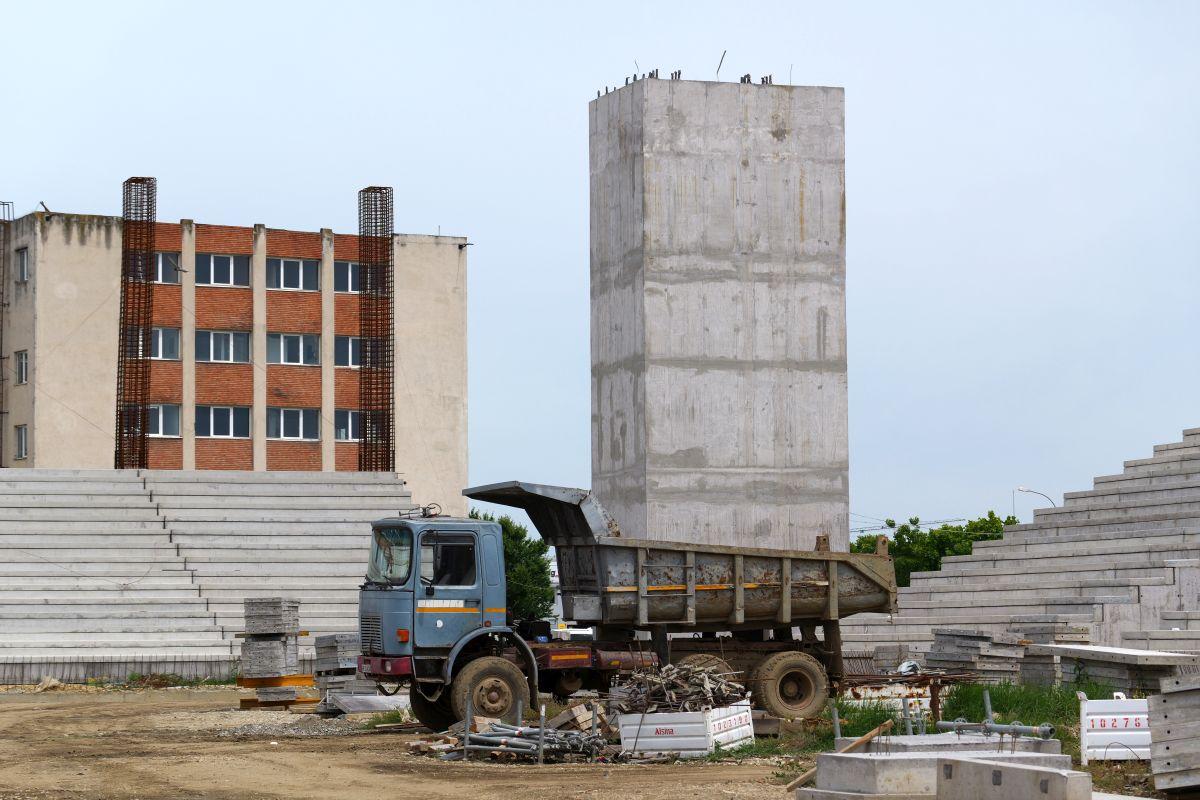Austeritate? Nu și aici! Gazeta a intrat pe șantierul stadionului din România unde lucrările avansează într-un ritm-fulger: „Am trecut de jumătate”