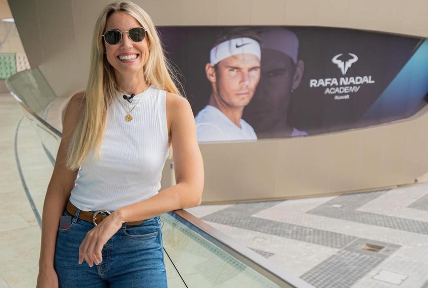 Maribel Nadal, sora mai mică a legendarului Rafael Nadal, a petrecut o săptămână pe cinste la Roland Garros. Printre celebritățile alături de care s-a fotografiat s-au numărat Novak Djokovic și Roger Federer.
