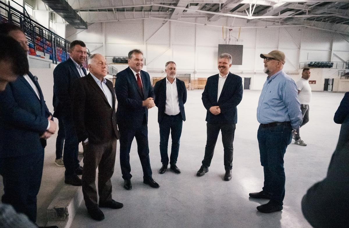 Transformare amplă a arenei din România: investiție de 11 milioane de euro în lucrările care vor fi finalizate în această vară » Imagini de pe șantier