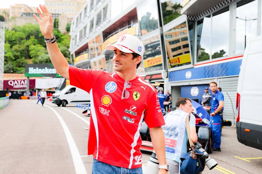 Charles Leclerc, cel mai rapid în prima sesiune de antrenamente de la Monaco Charles Leclerc, cel mai rapid în prima sesiune de antrenamente de la Monaco