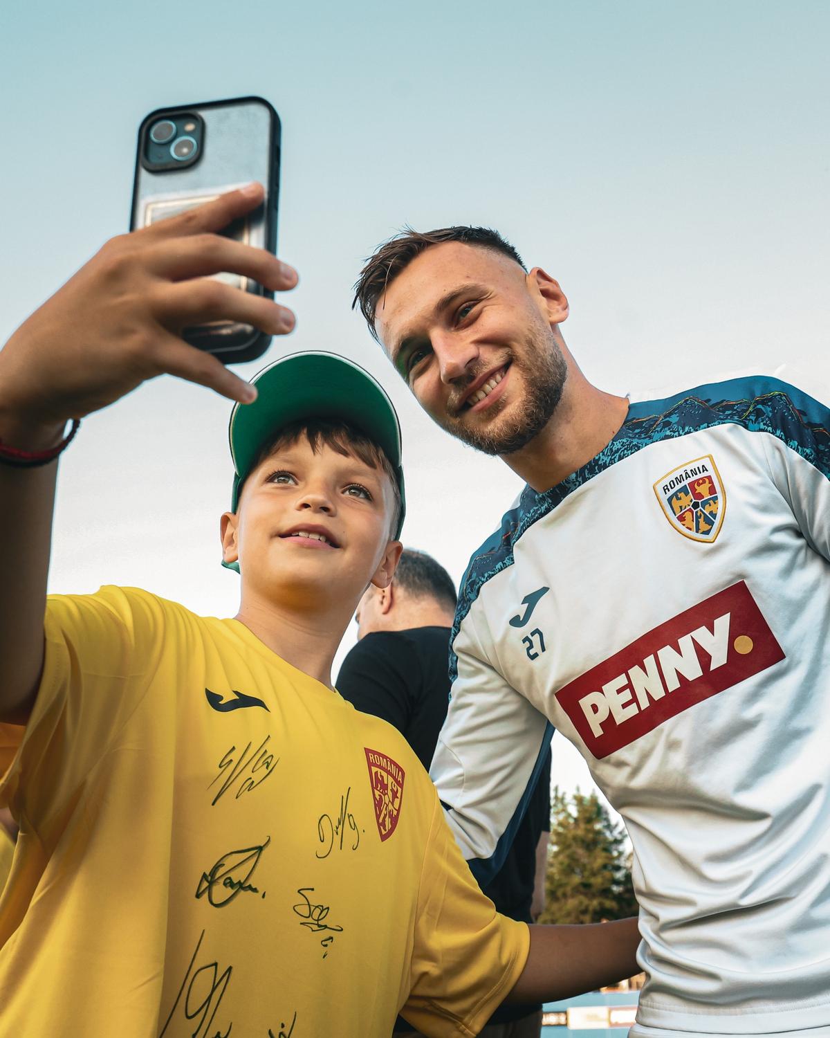 Detaliul de la antrenamentul oficial l-a dat de gol pe Gică Hagi, înaintea testului cu Țara Galilor