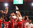 VIDEO + FOTO Bayern Munchen