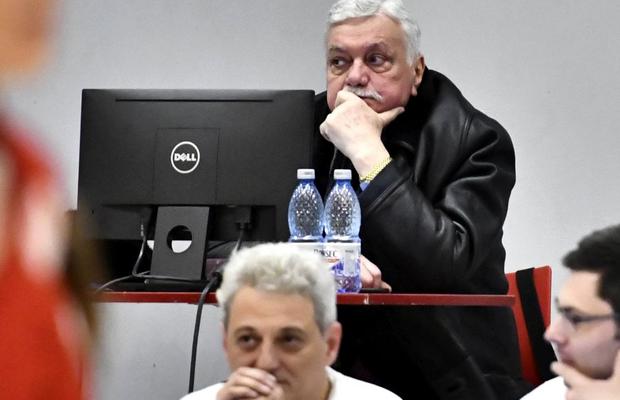 Mașina de vot » Caz incredibil în sportul românesc: cum reușește să rămână în funcție cel mai vechi președinte de federație