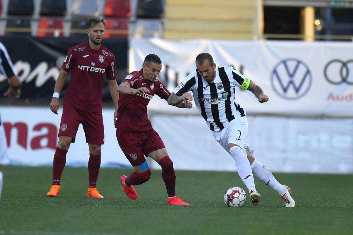 EXCLUSIV // UPDATE Surprize la antrenamentul lui CFR Cluj: 8 jucători găsiți inițial cu Covid-19 se pot pregăti normal