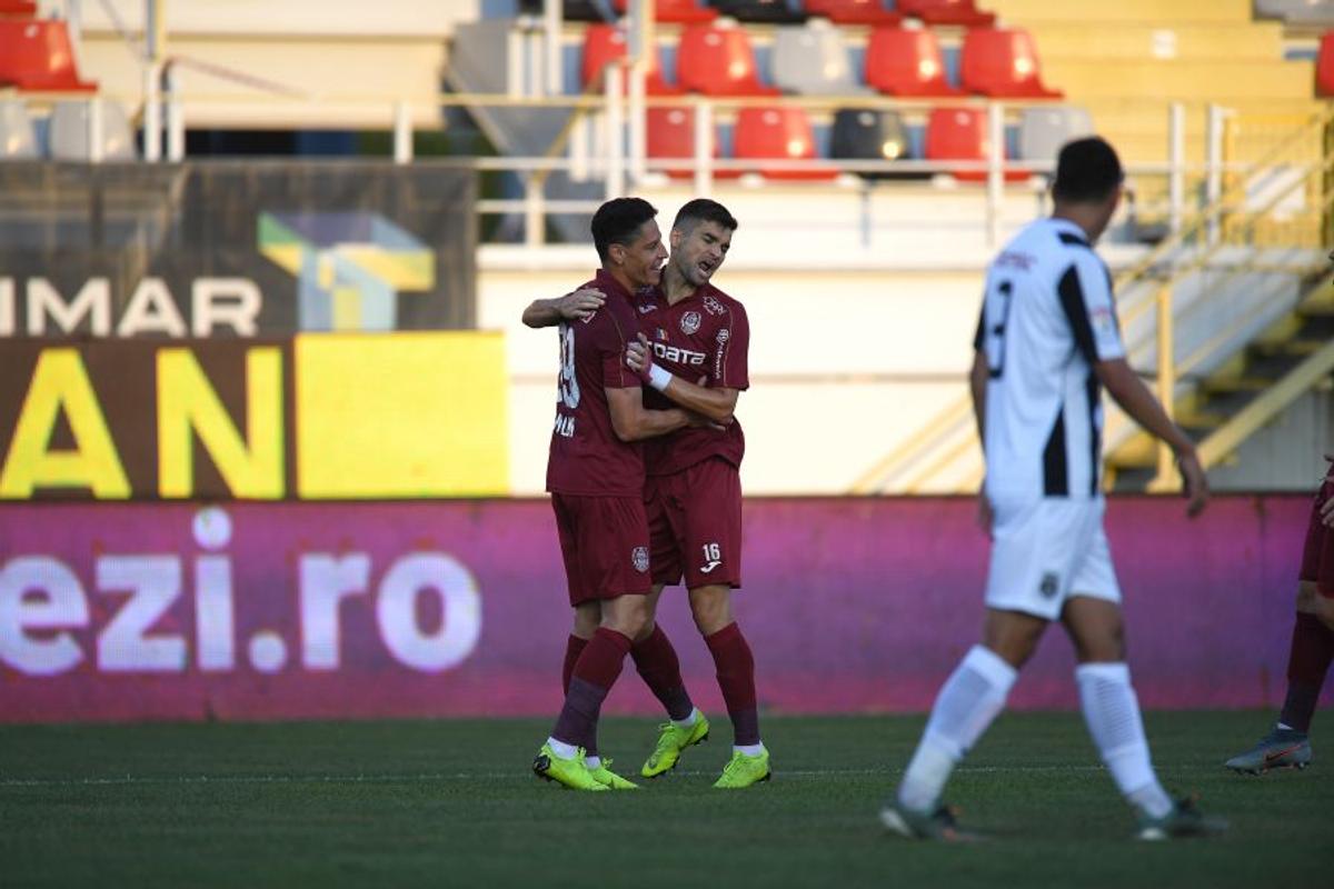 EXCLUSIV // UPDATE Surprize la antrenamentul lui CFR Cluj: 8 jucători găsiți inițial cu Covid-19 se pot pregăti normal