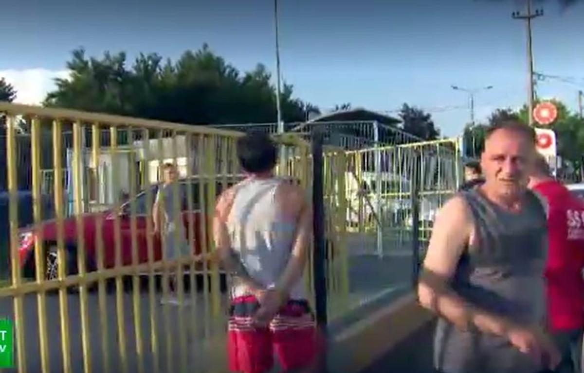 Vali Lazăr, schimb de înjurături cu un fan după meciul Clinceni - Dinamo 1-3: „Vrei să te pup?! Mă doare în p***”